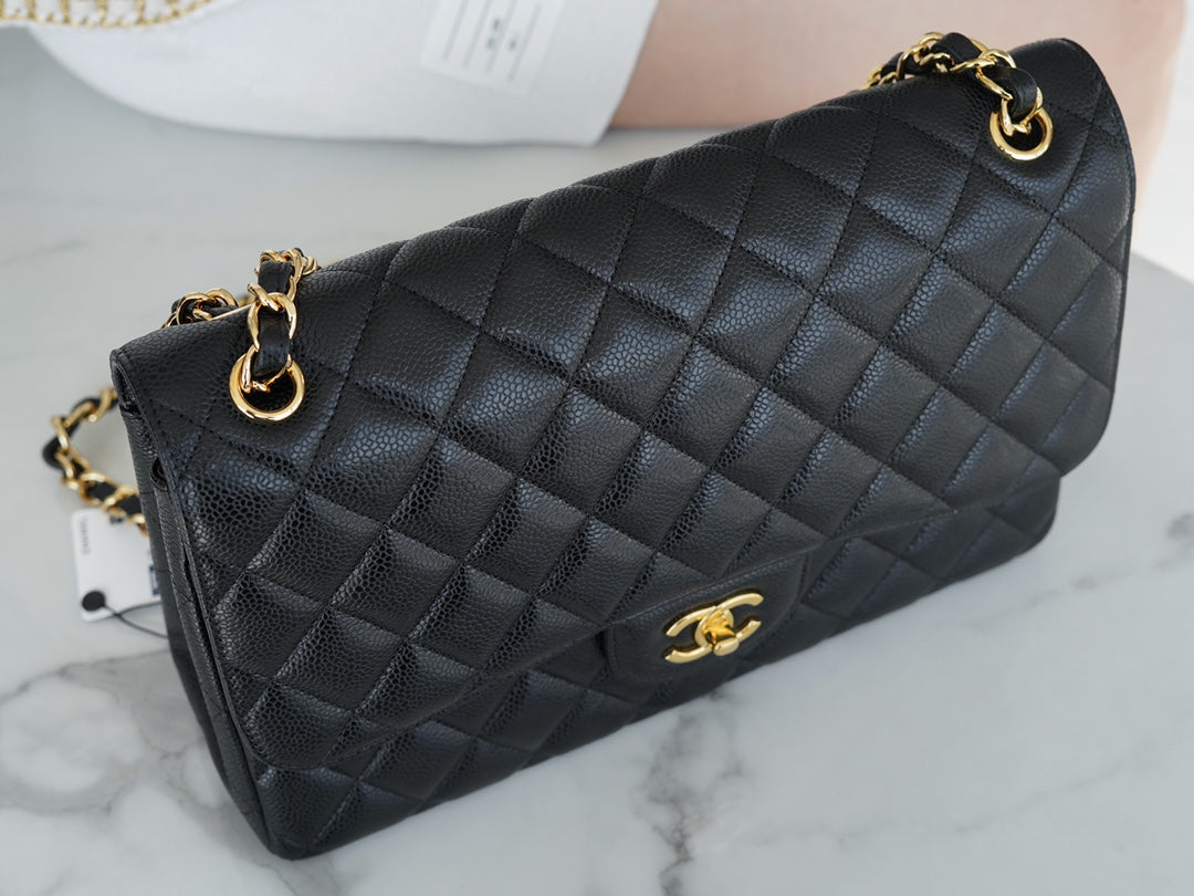 FLAP BAG JUMBO 30CM GOLD HARDWARE BLACK CAVIAR