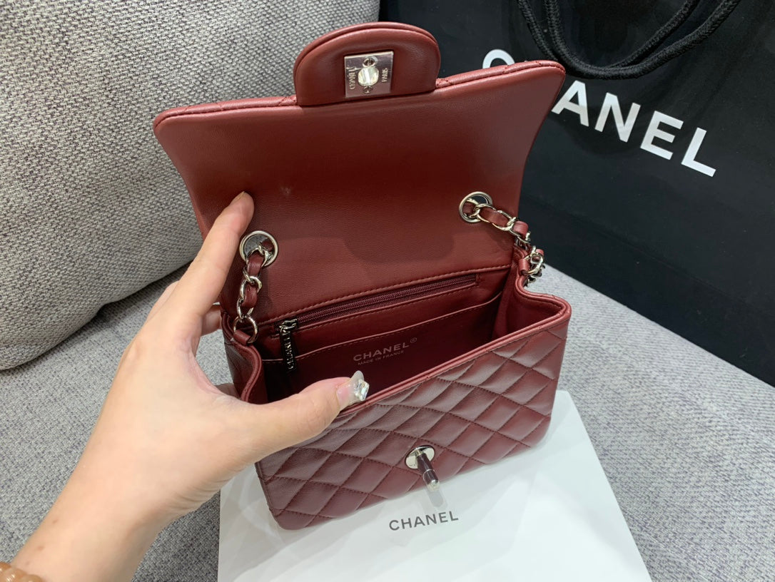 MINI SQUARE FLAP BAG 17CM BURGUNDY LAMBSKIN SILVER HARDWARE