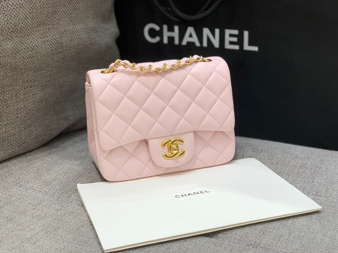 MINI SQUARE FLAP BAG 17CM PINK LAMBSKIN GOLD HARDWARE