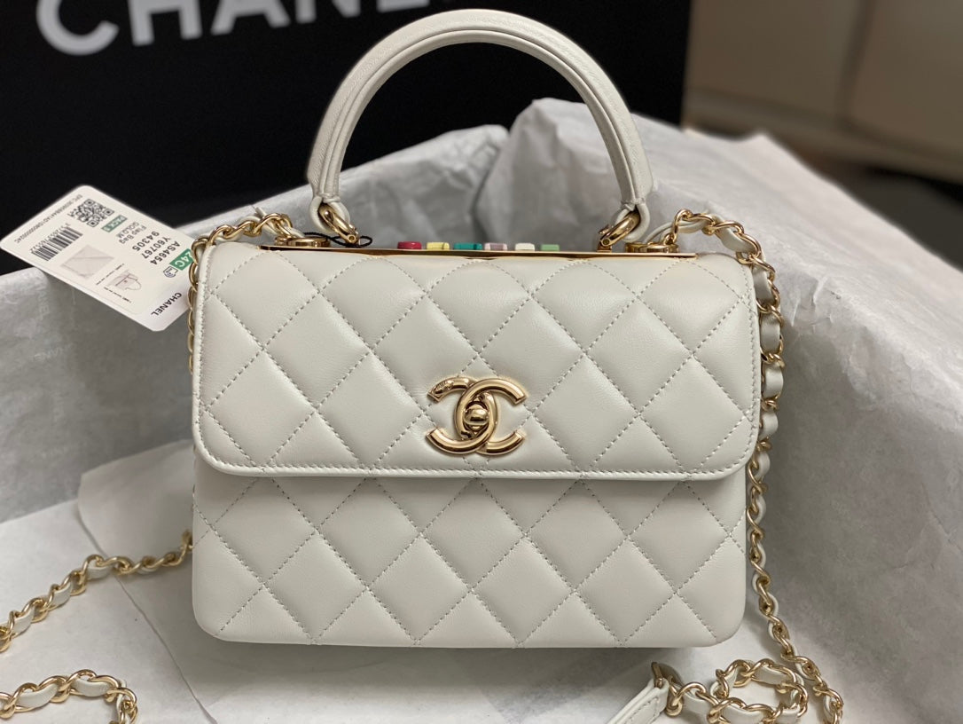 CC TRENDY 20CM WHITE LAMBSKIN GOLD HARDWARE