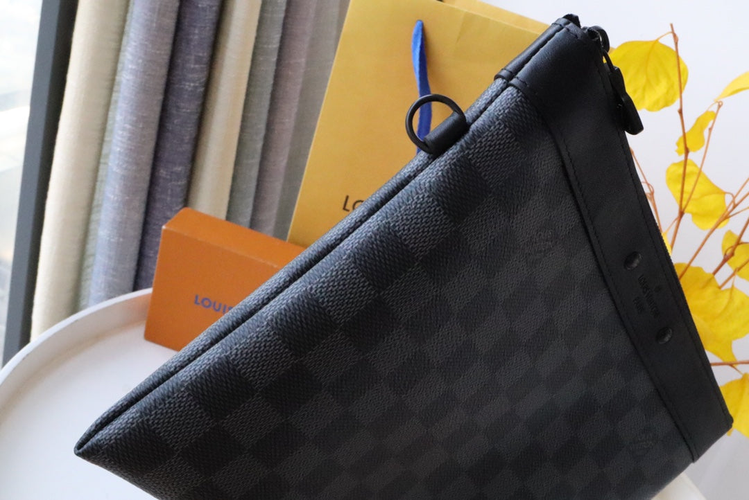 POCHETTE TO GO 30 DAMIER CANVAS