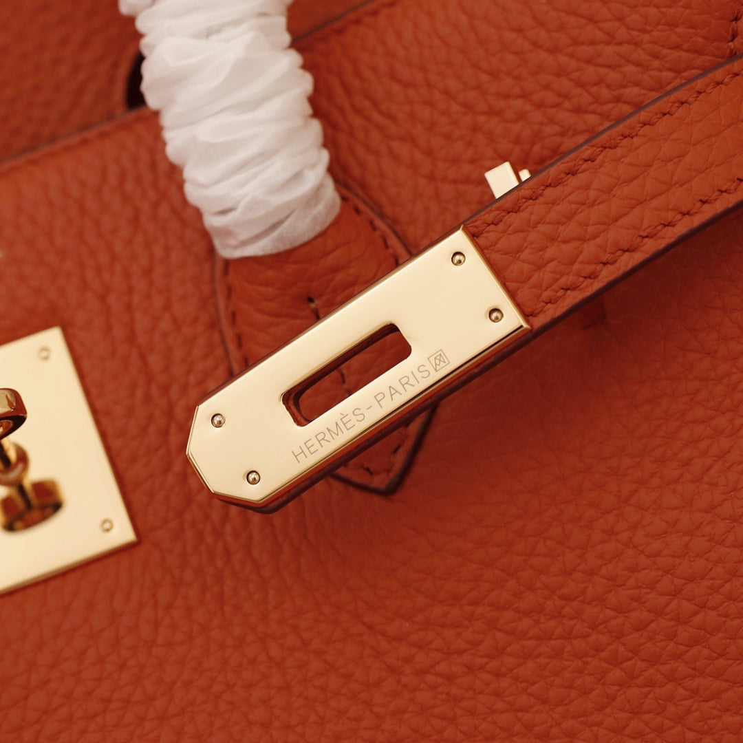 HM BIRKIN BAG 30 FIRE CALFSKIN GOLD BUCKLE