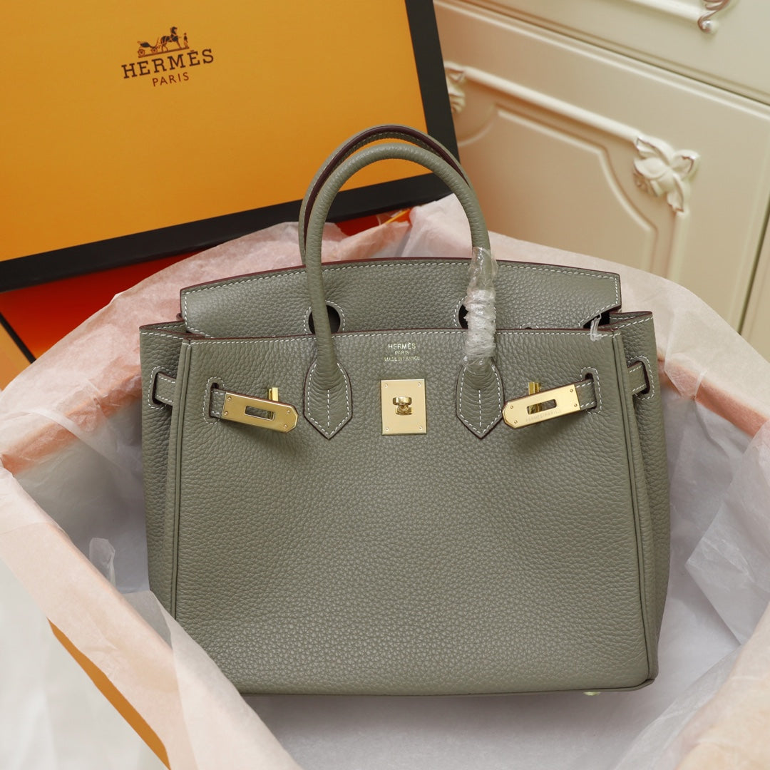 HM BIRKIN BAG 30 OLIVE CALFSKIN GOLD BUCKLE