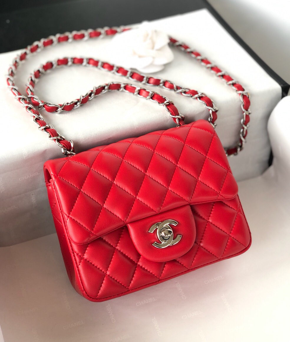 MINI SQUARE FLAP BAG 17CM RED LAMBSKIN SILVER HARDWARE