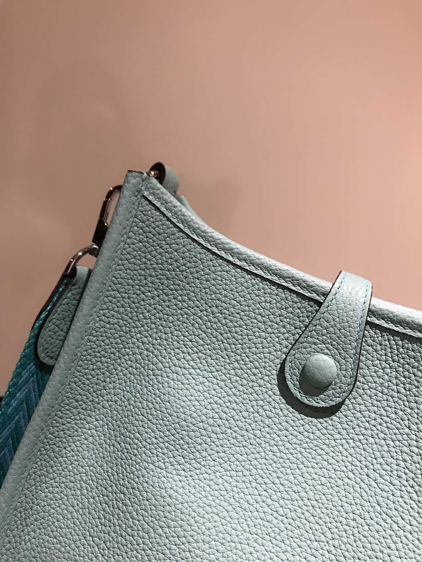 HM EVELYNE MINI 18 SAPPHIRE CALFSKIN