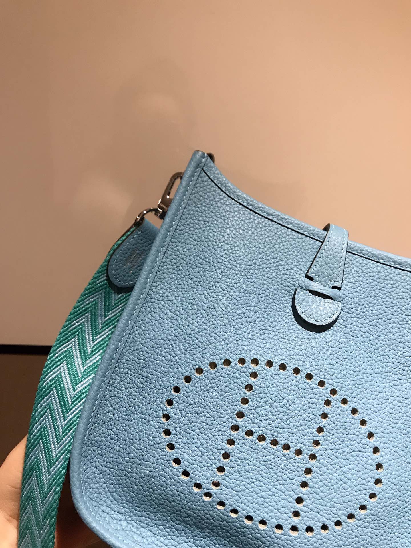 HM EVELYNE MINI 18 CERULEAN CALFSKIN