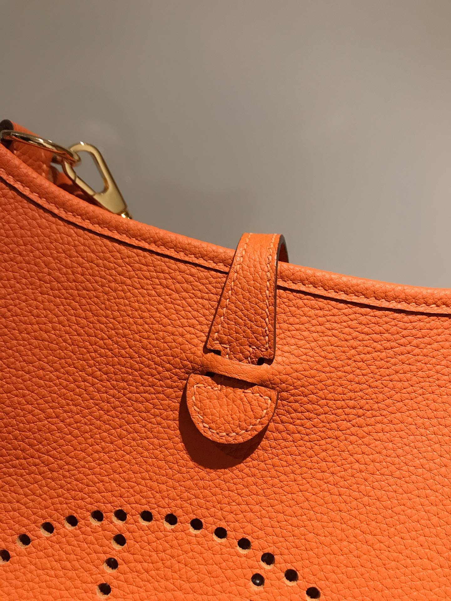 HM EVELYNE MINI 18 ORANGE CALFSKIN