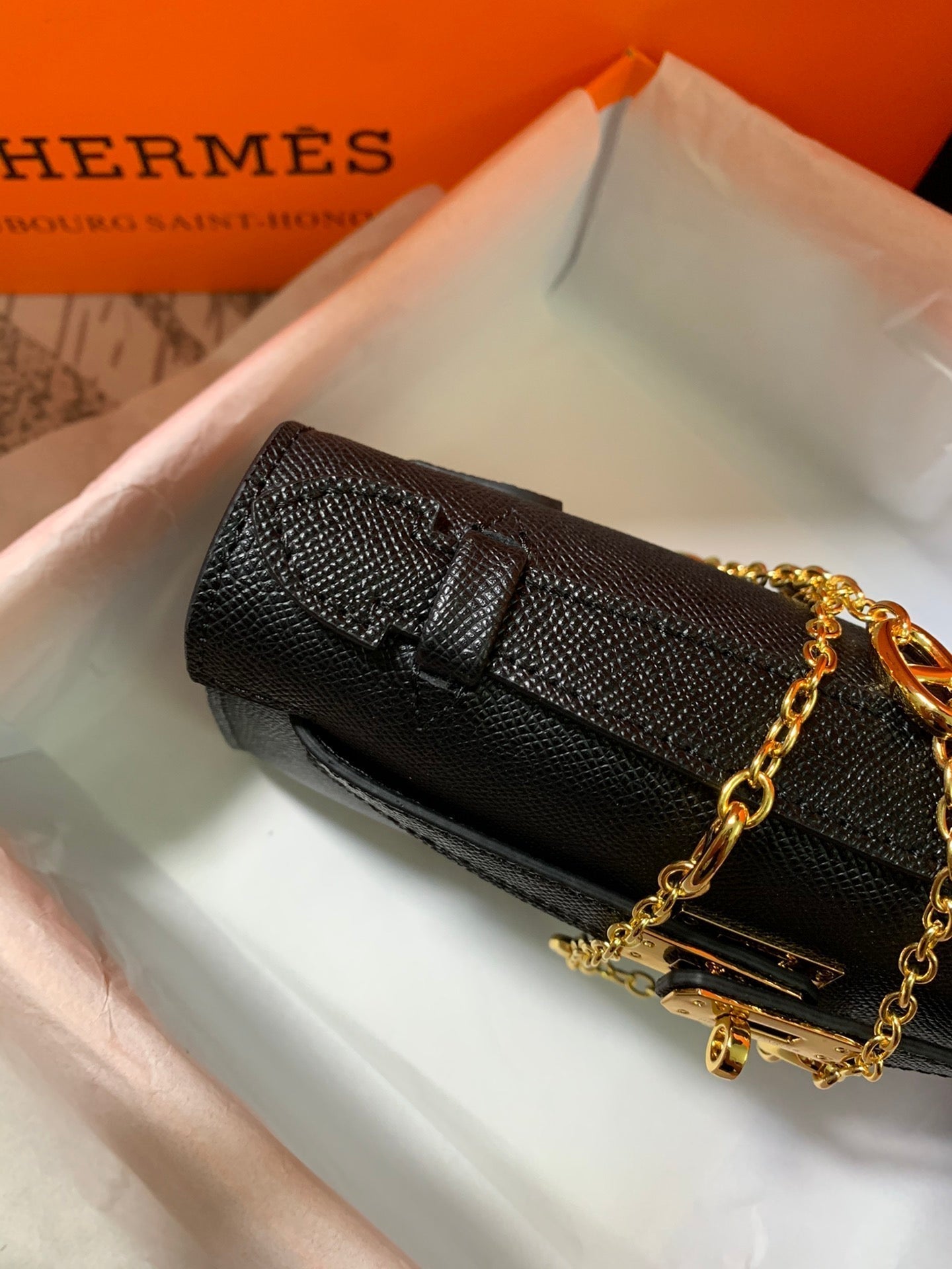 HM KELLY MINI POCHETTE 22 BLACK CALFSKIN