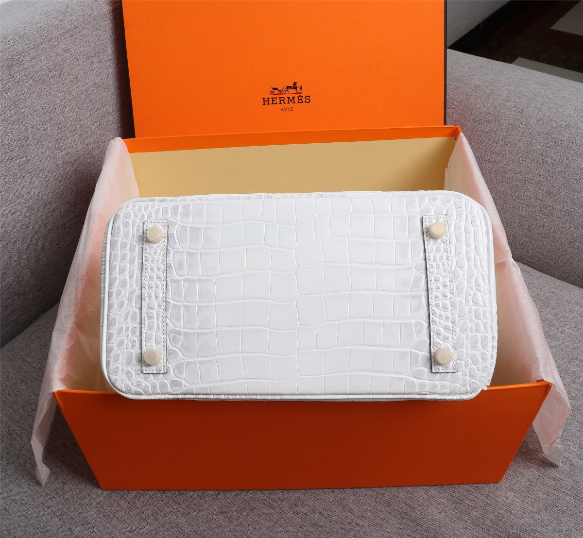 HM BIRKIN BAG 30 ALLIGATOR MOTIF WHITE CALFSKIN