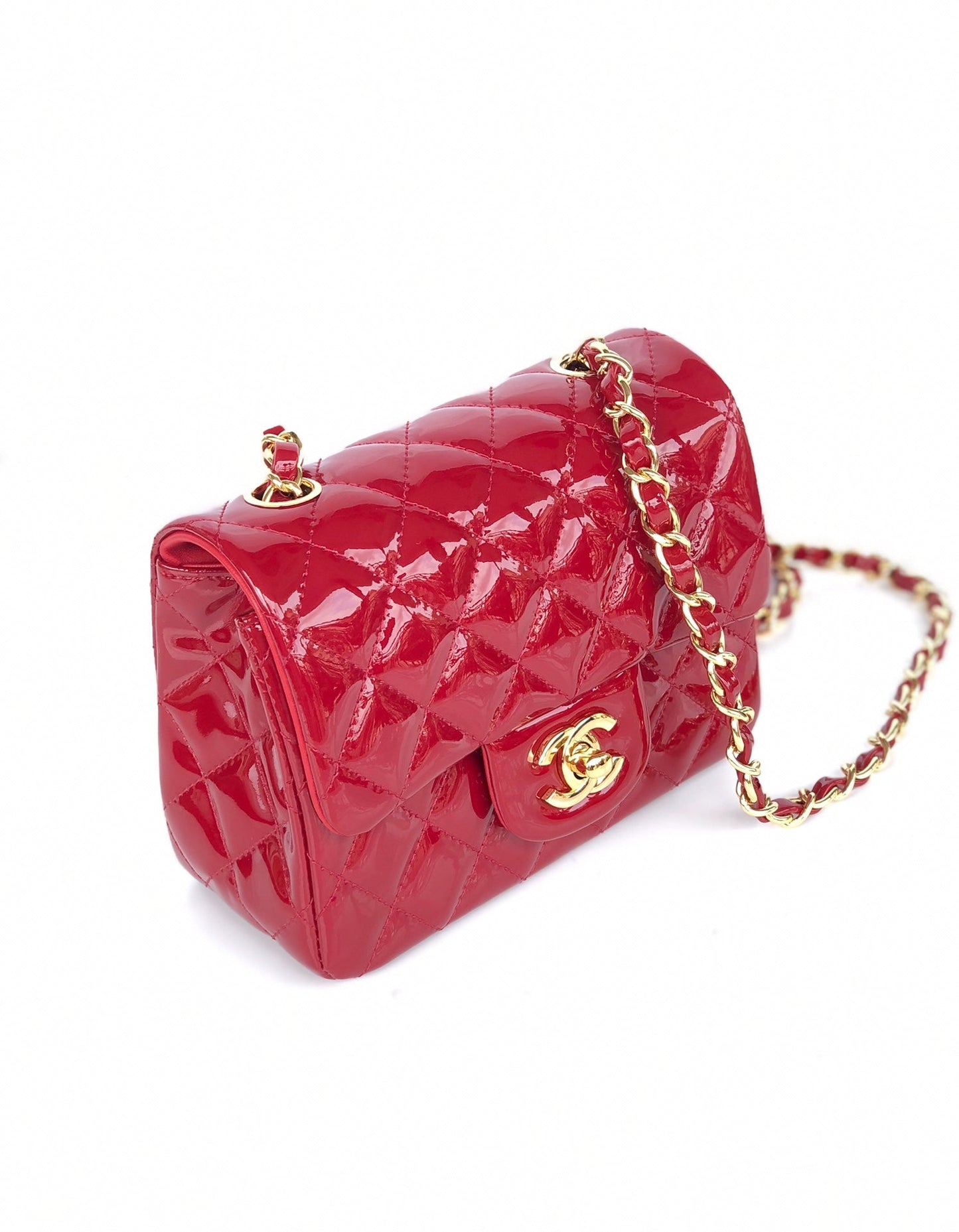 MINI SQUARE FLAP BAG 17CM RED PATENT CALFSKIN GOLD HARDWARE