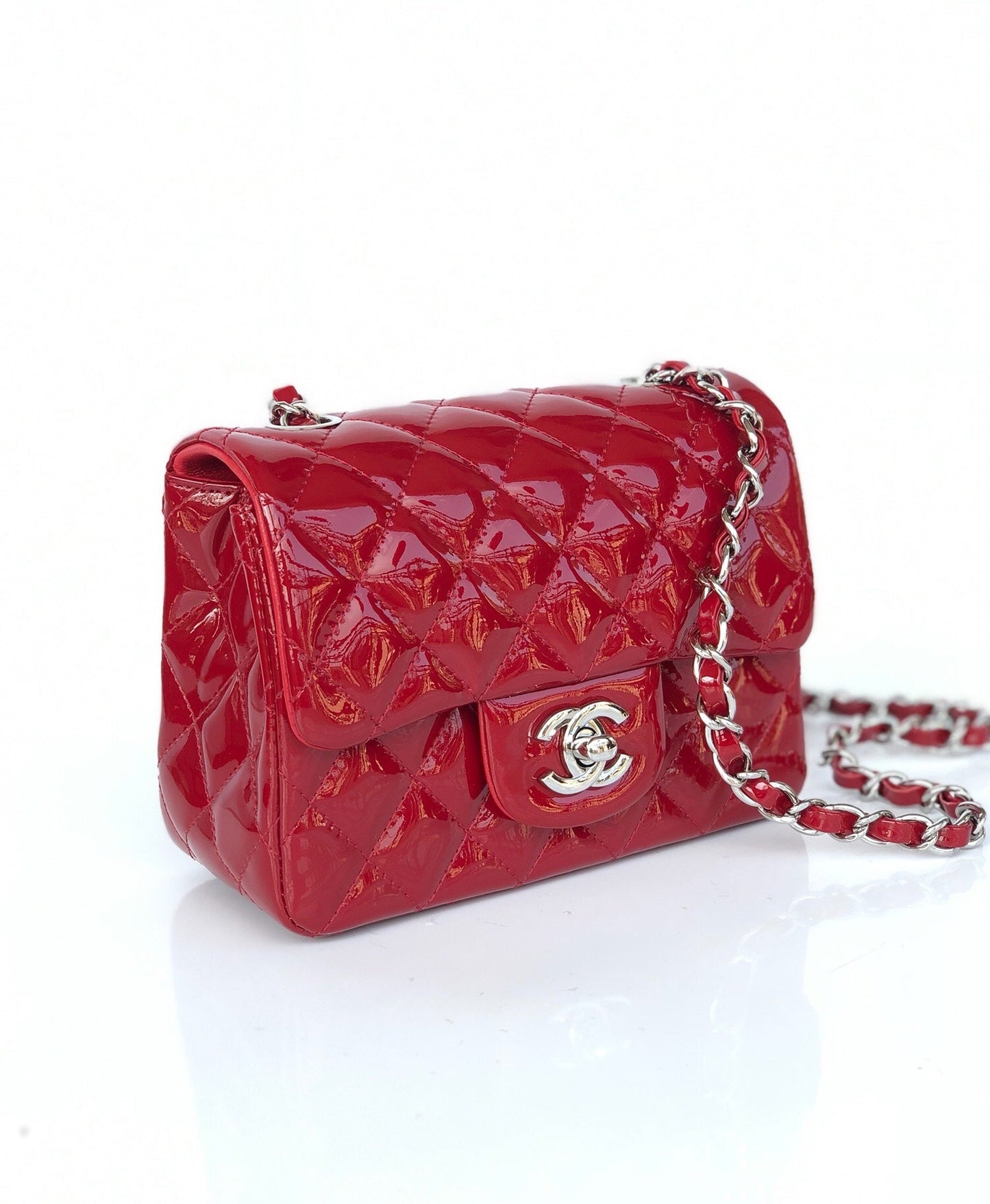 MINI SQUARE FLAP BAG 17CM RED PATENT CALFSKIN SILVER HARDWARE