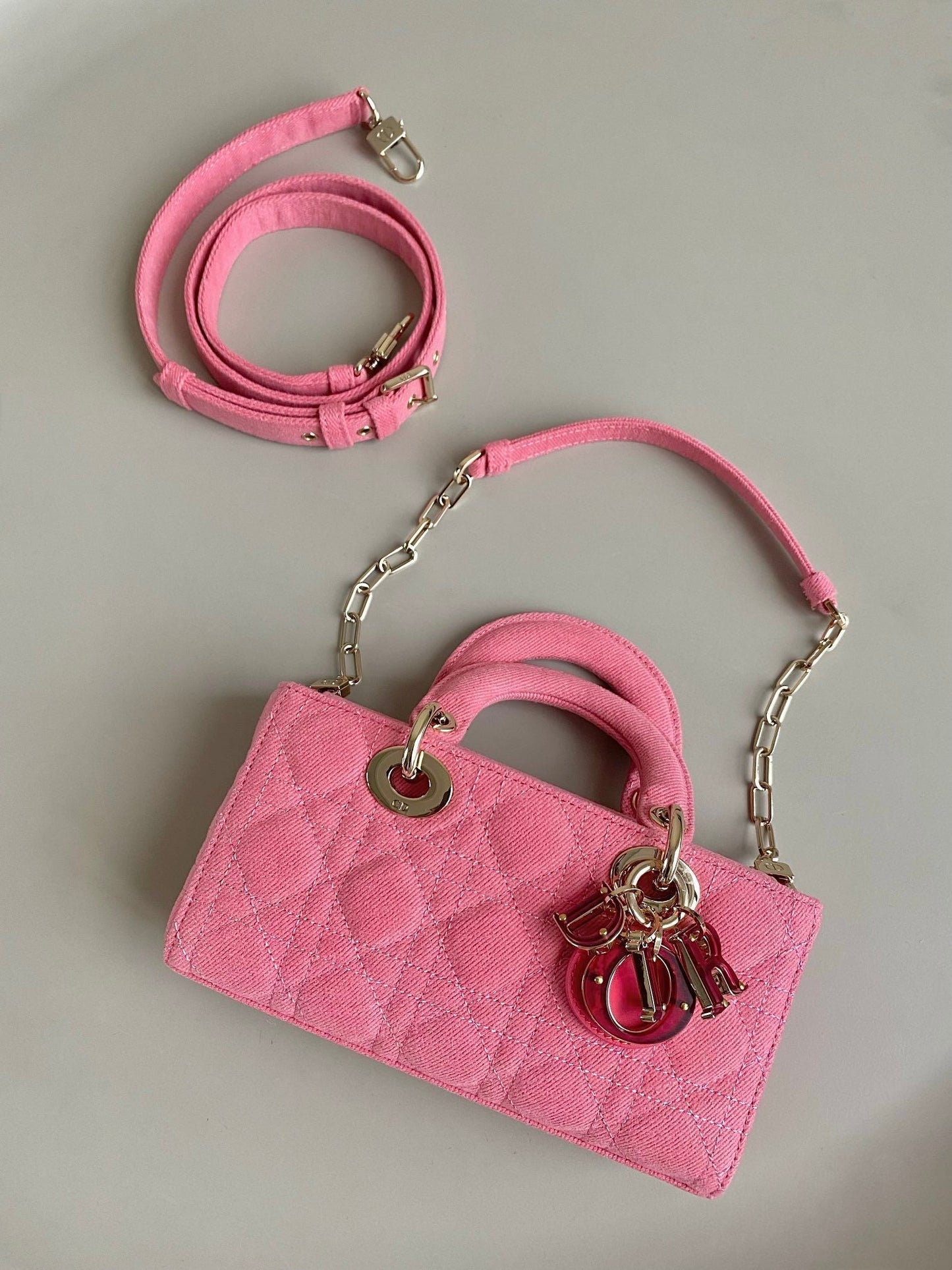 D-JOY BAG 22 IN HOT PINK MACROCANNAGE DENIM