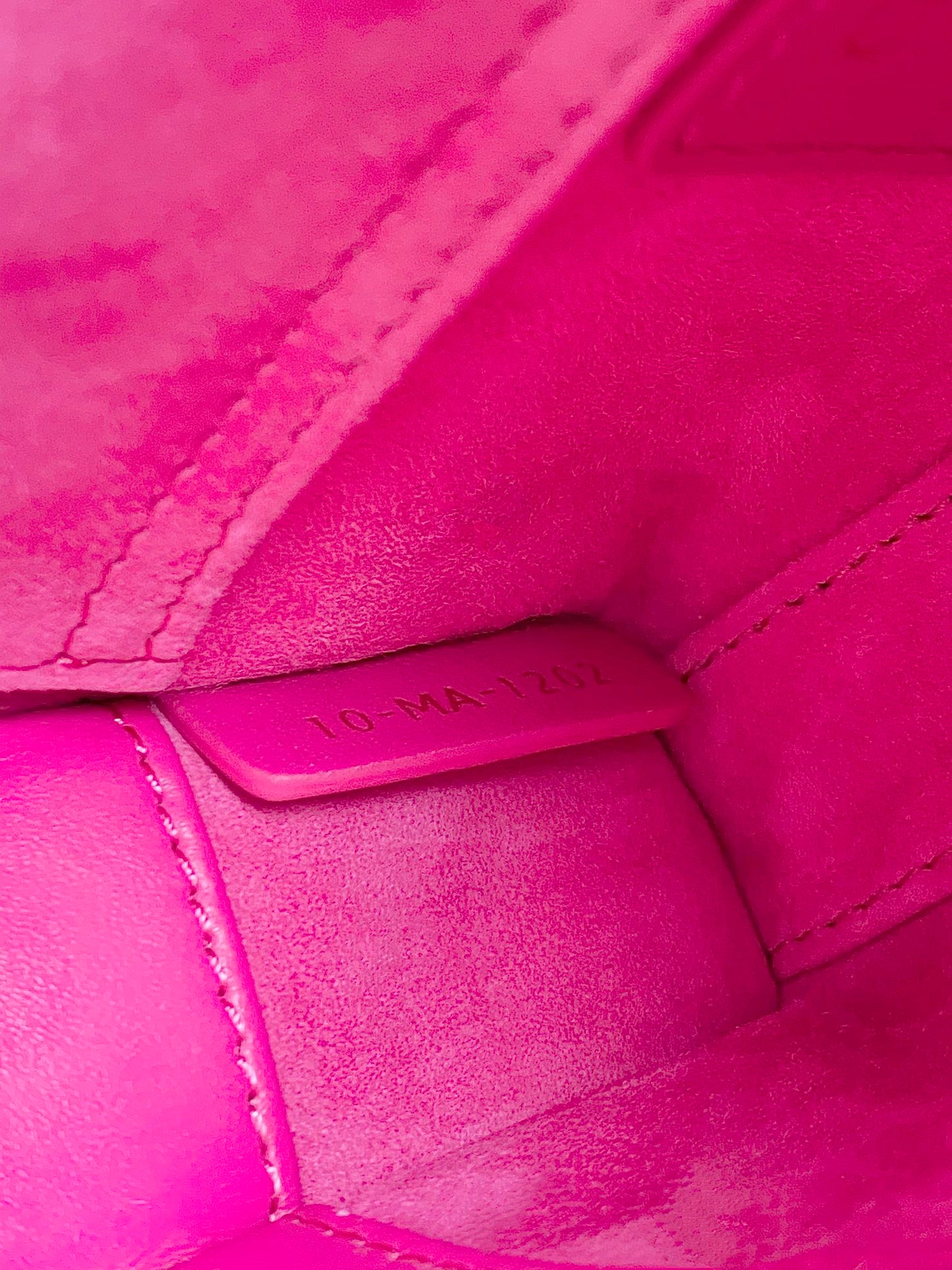 MINI D-JOY BAG 17 IN HOT PINK LAMBSKIN