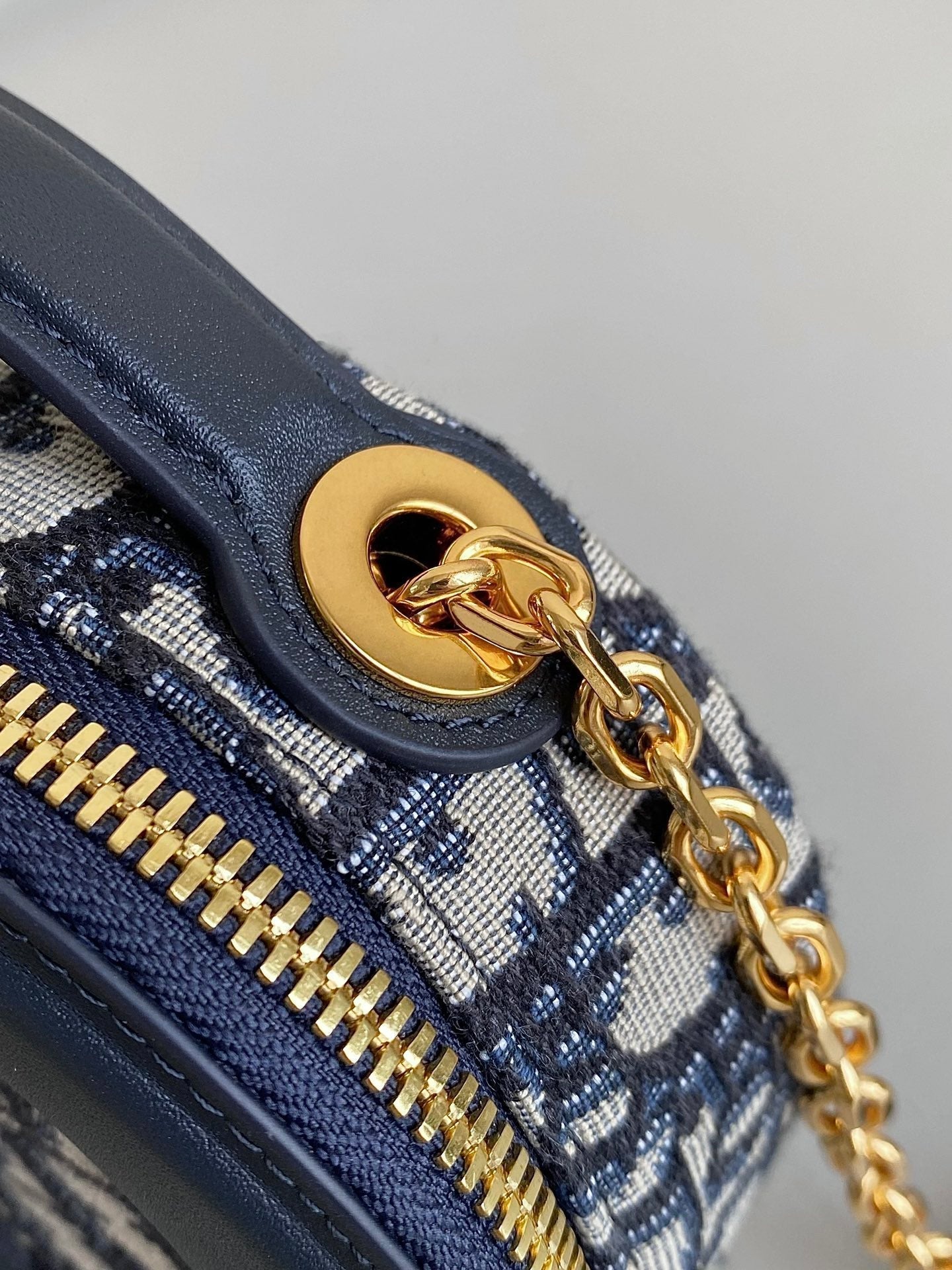 SIGNATURE 18 OVAL BAG IN BLUE OBLIQUE JACQUARD