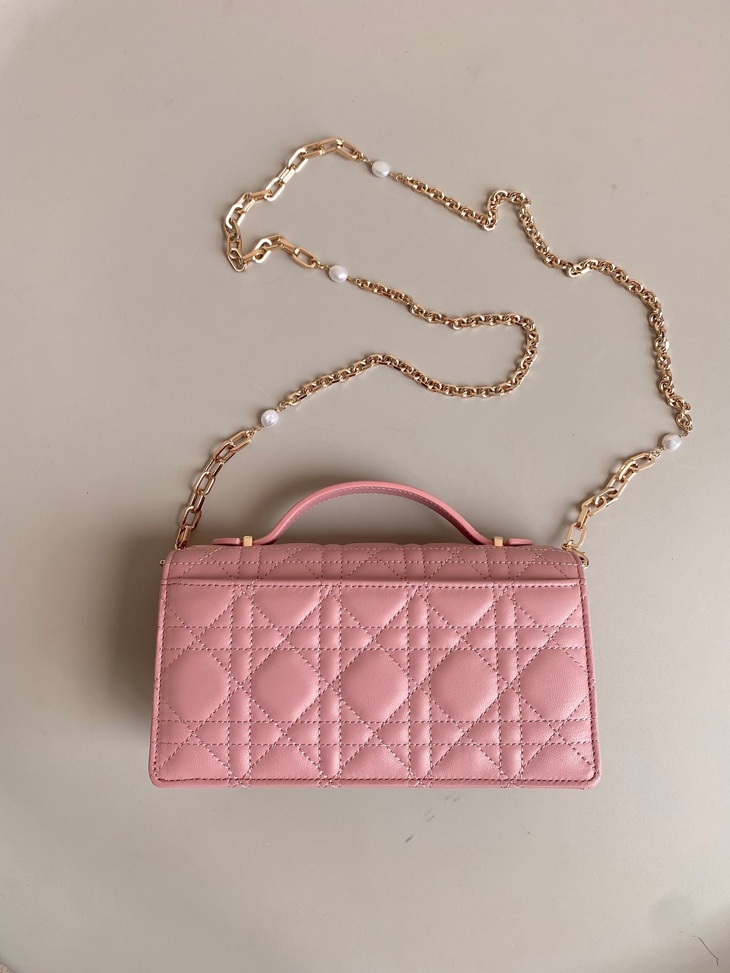 LADY 21 CHAIN BAG IN HOT PINK LAMBSKIN