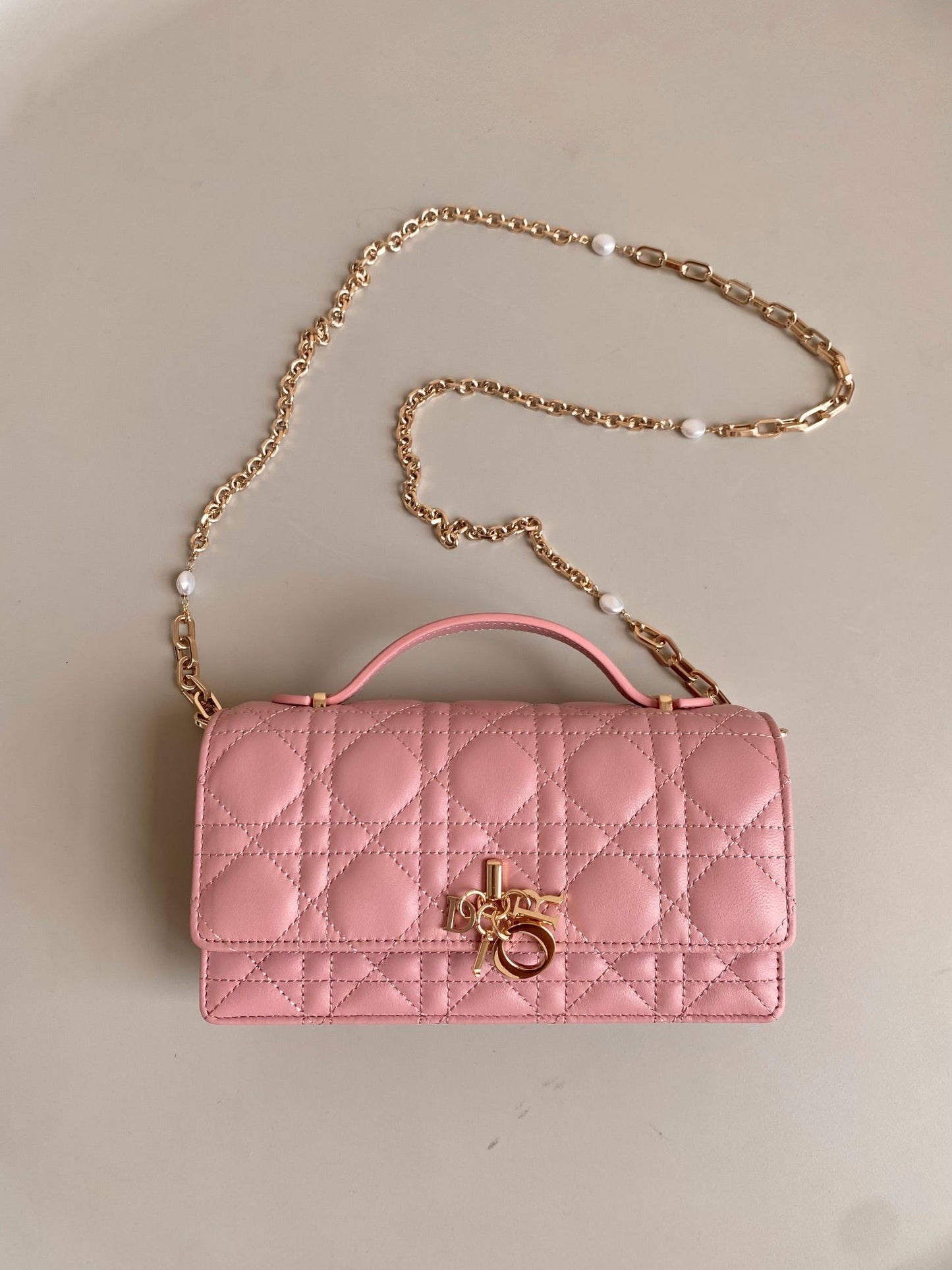 LADY 21 CHAIN BAG IN HOT PINK LAMBSKIN