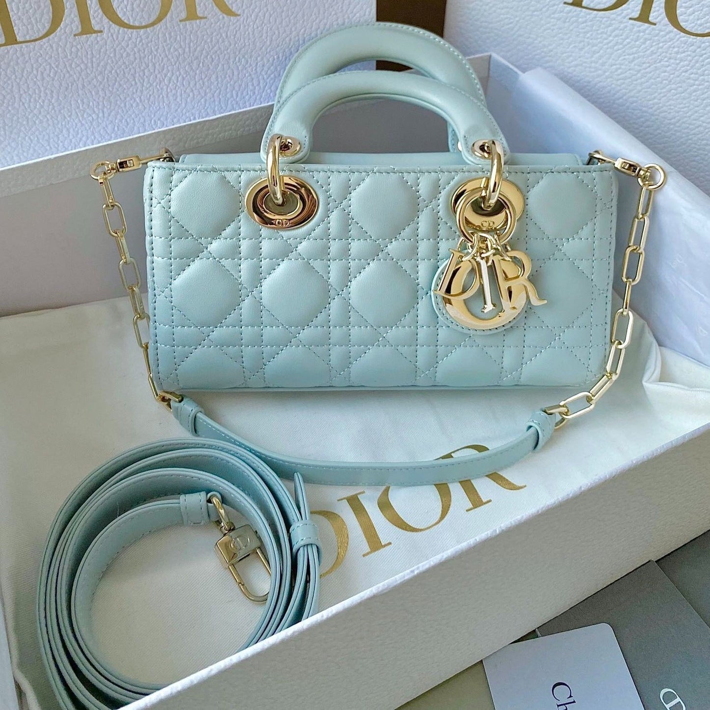 D-JOY BAG 22 IN LIGHT BLUE LAMBSKIN