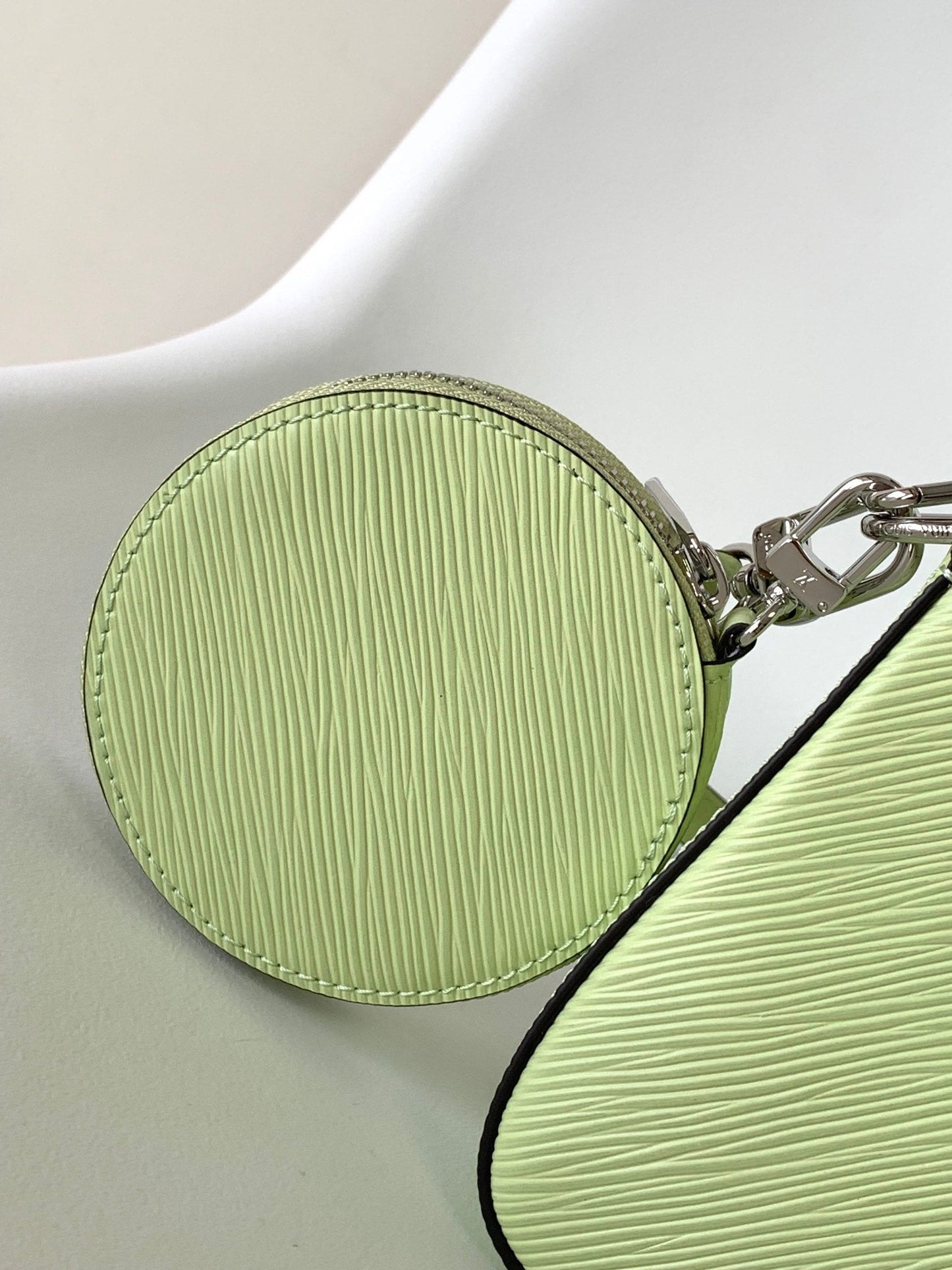 MARELLINI 19 LIGHT GREEN EPI GRAINED LEATHER