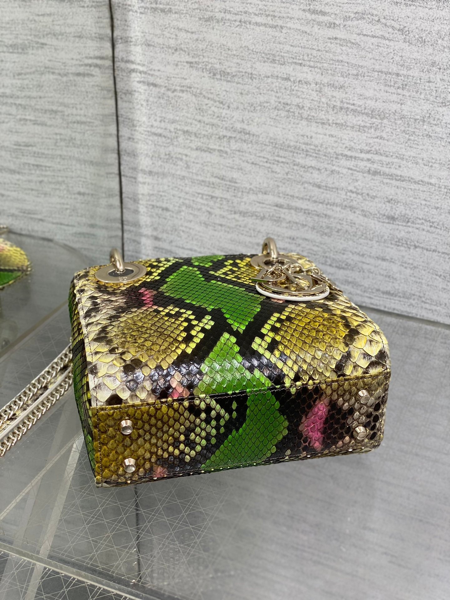 MINI 17 LADY BAG IN COLORFUL SNAKESKIN PATTERN LAMBSKIN 225975