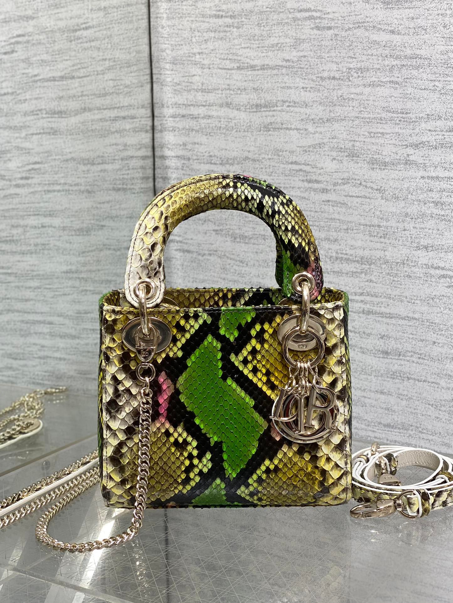 MINI 17 LADY BAG IN COLORFUL SNAKESKIN PATTERN LAMBSKIN 225975