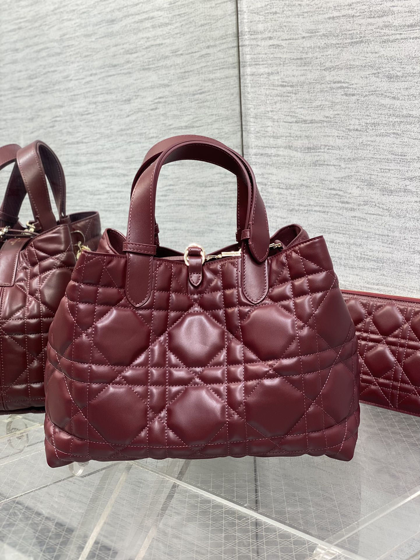 ALWAYS MEDIUM 28 BAG IN BURGUNDY RED MACROCANNAGE CALFSKIN