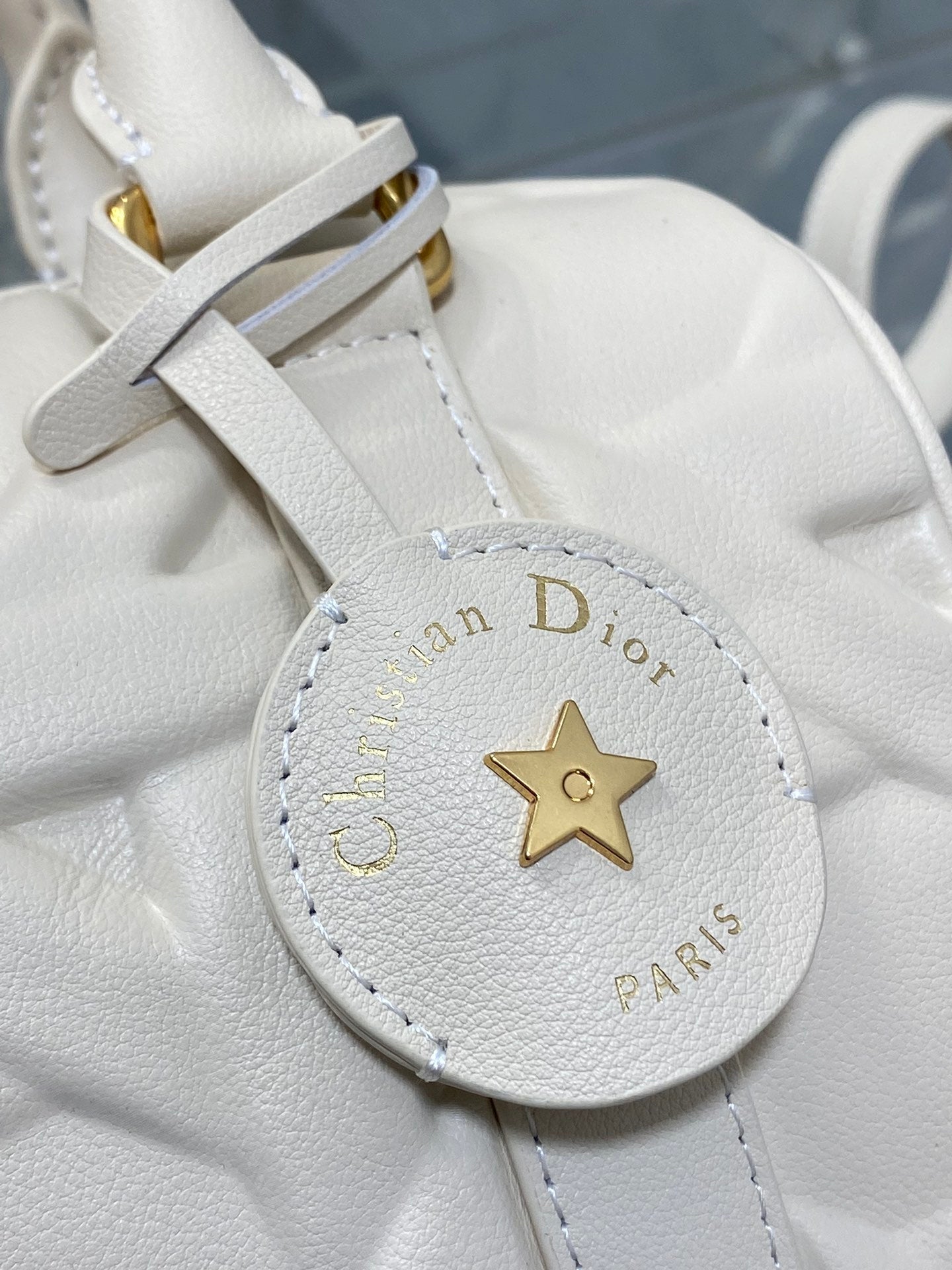 GROOVE 20 BAG IN WHITE CREAM MACROCANNAGE CALFSKIN WITH GOLD HARDWARE