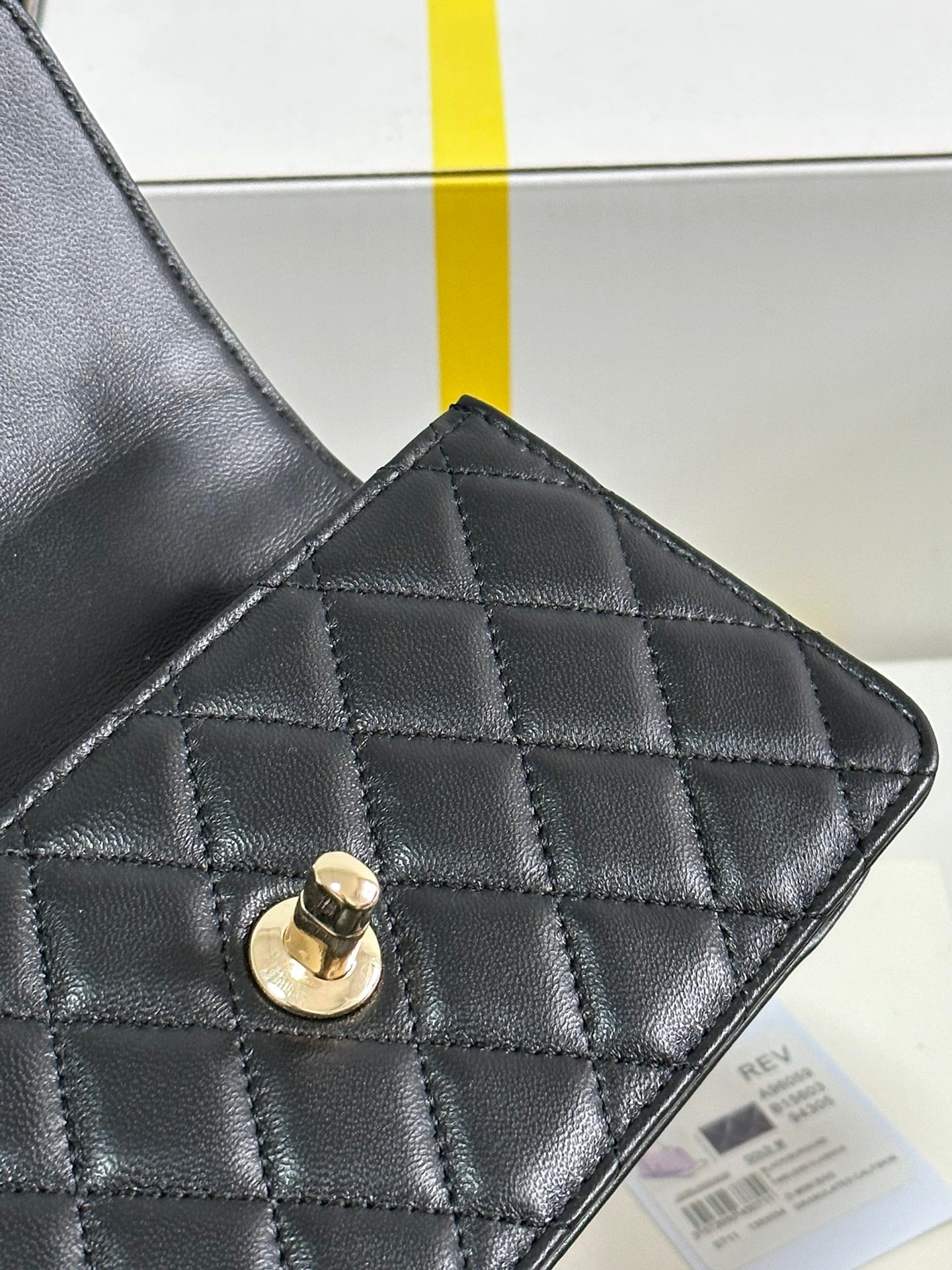 FLAP BAG 18 WITH HANDLE IN BLACK CALFSKIN GOLD HARDWARE