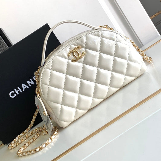 CC CLASSIC MINI 20 CLUTCH WITH STRAP IN GLOSSY WHITE CALFSKIN