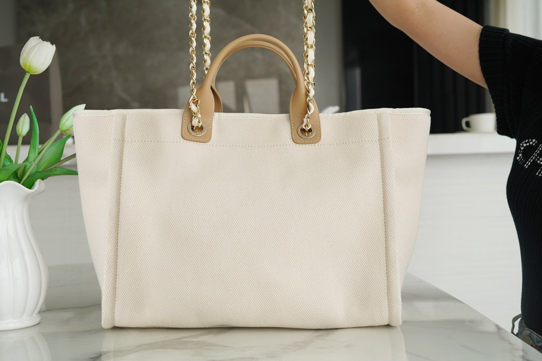 TOTE BAG 39 ATTACHED PEARL LOGO IN BEIGE CANVAS GOLD HARDWARE