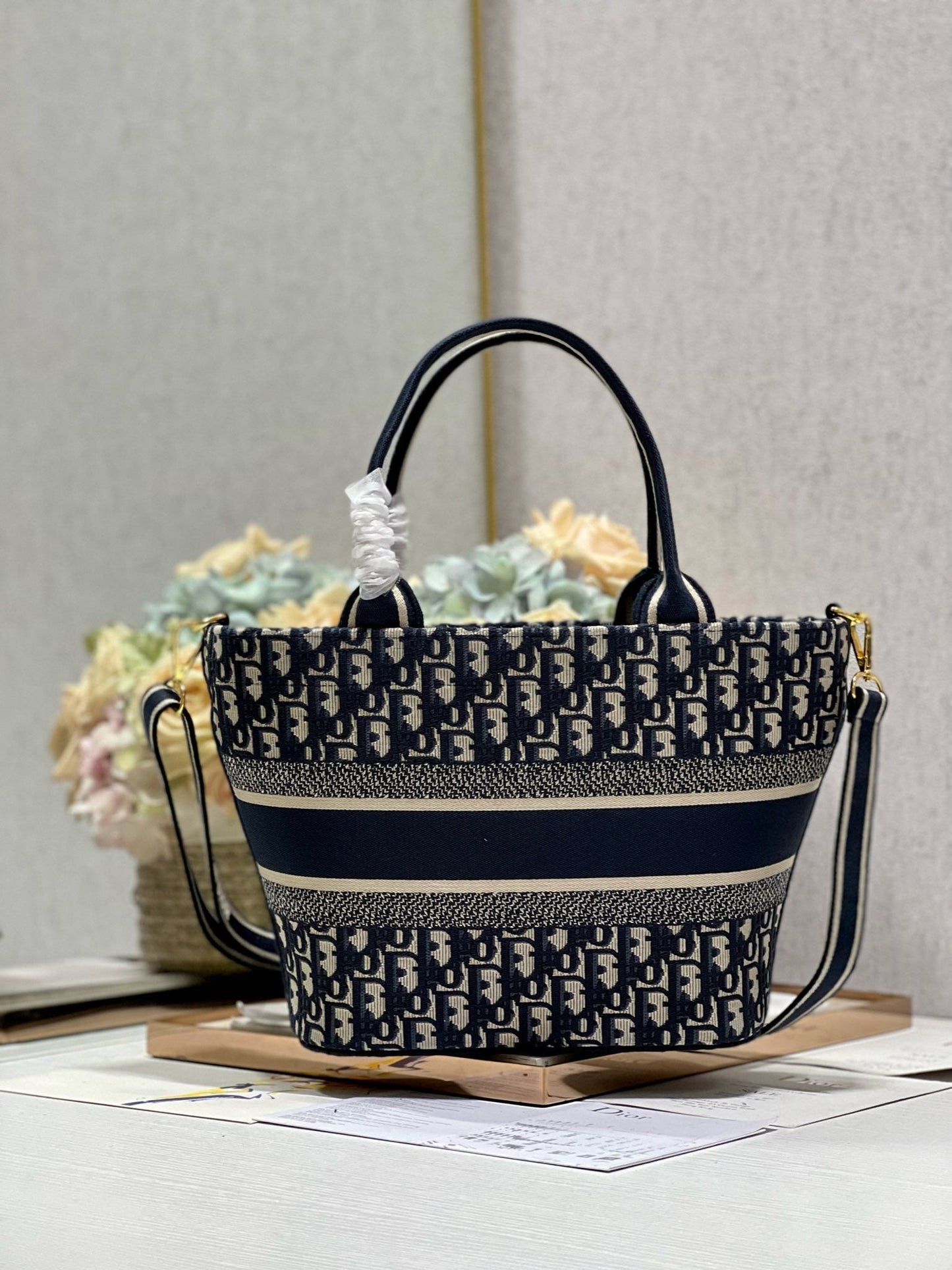 CD NEW BASKET BAG BLUE OBLIQUE EMBROIDERY